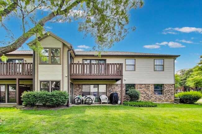 Building Photo - 738 Hapsfield Ln