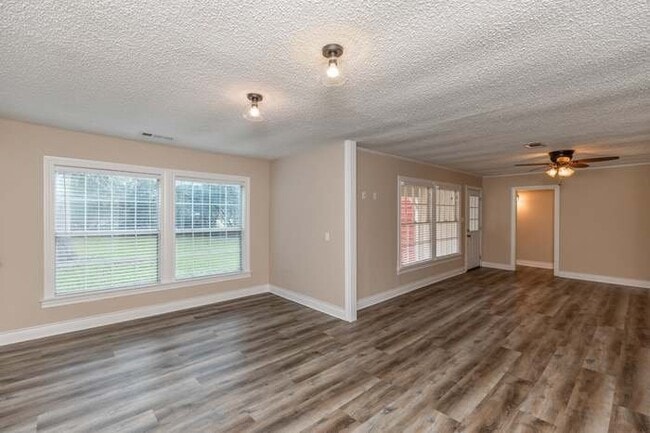 Building Photo - 4205 N Tram Rd
