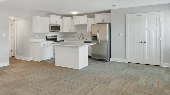 Building Photo - The Finley Unit 421