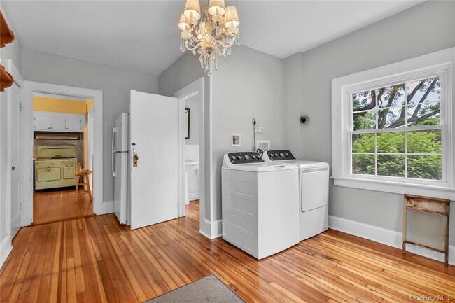 Building Photo - 115 Turk Hill Rd