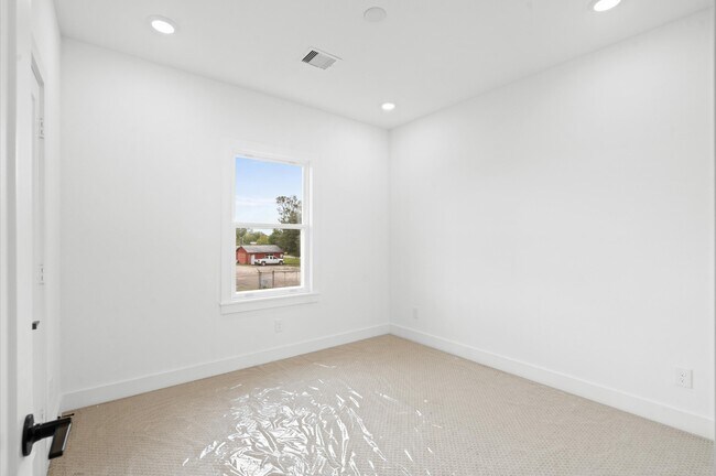 Building Photo - 10092 Serrano Pk Dr