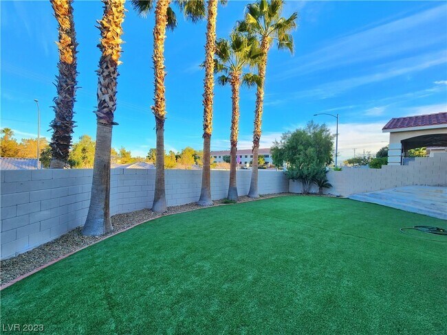 Building Photo - 3376 Tiara Point Cir