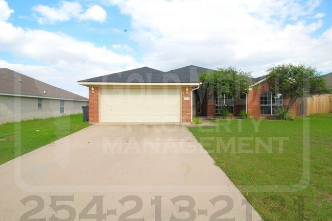 Primary Photo - Beautiful 3-bed, 2-bath home now available...