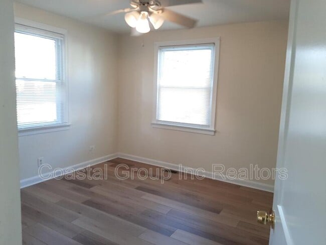 Building Photo - 437 Lenox Ave