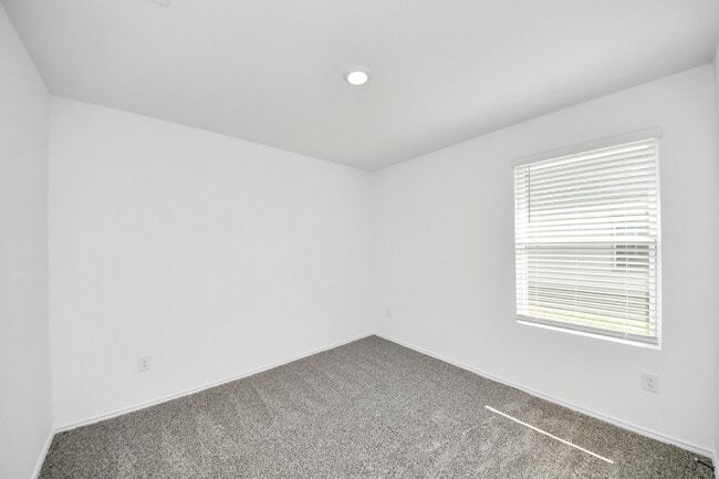 Building Photo - 2007 Woodlark Way