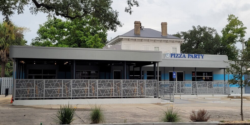 Treylor Park Pizza Party - 2 blocks away - 1215 Java Pl