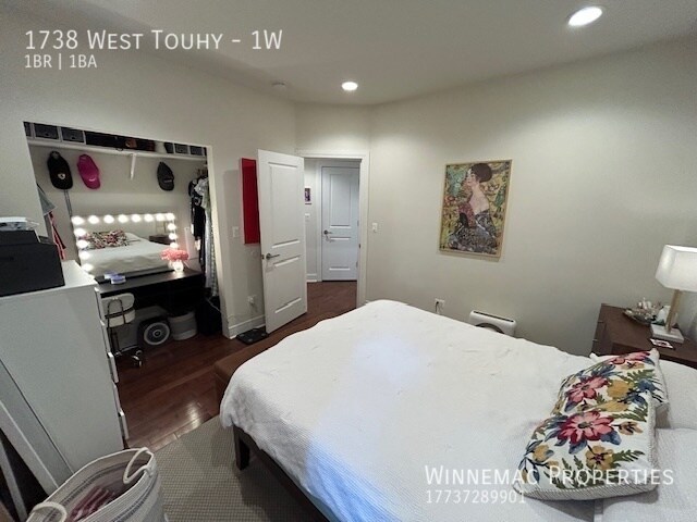 Building Photo - 1738 West Touhy-1W