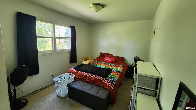 Building Photo - 1136 Briarcliff Ln