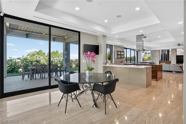 Building Photo - 98 Sun Glow Ln