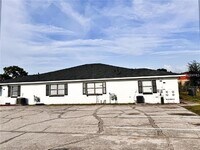 Building Photo - 3118 Harmon Ln