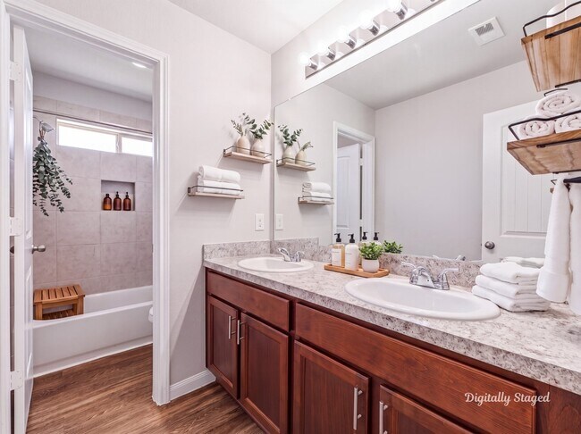 Building Photo - 24727 Scarlatti Cantata Dr