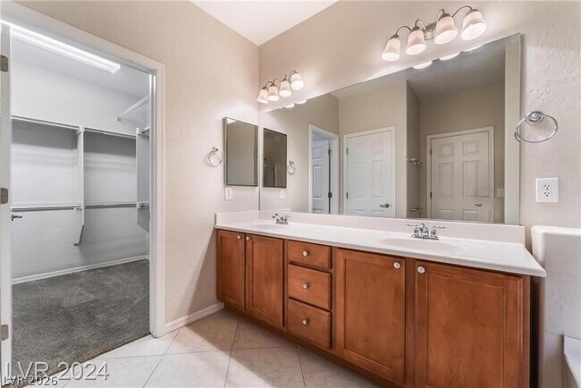 Building Photo - 6641 Scavenger Hunt St