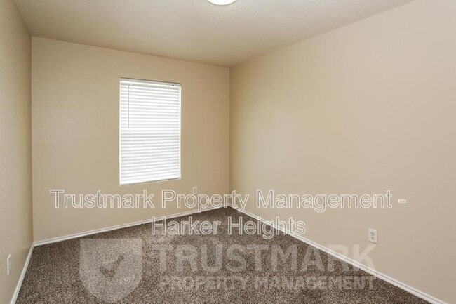 Building Photo - 2710 Vernice Loop