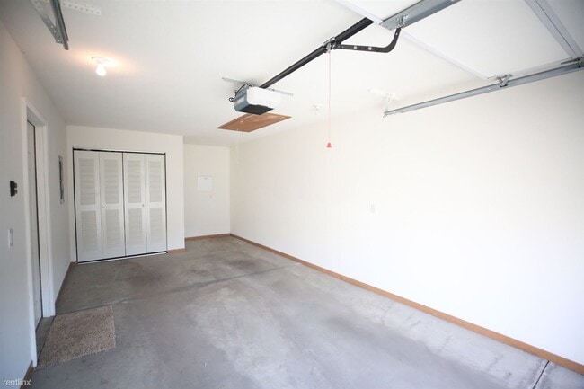 Building Photo - 2 br, 1 bath  - Cardinal Creek
