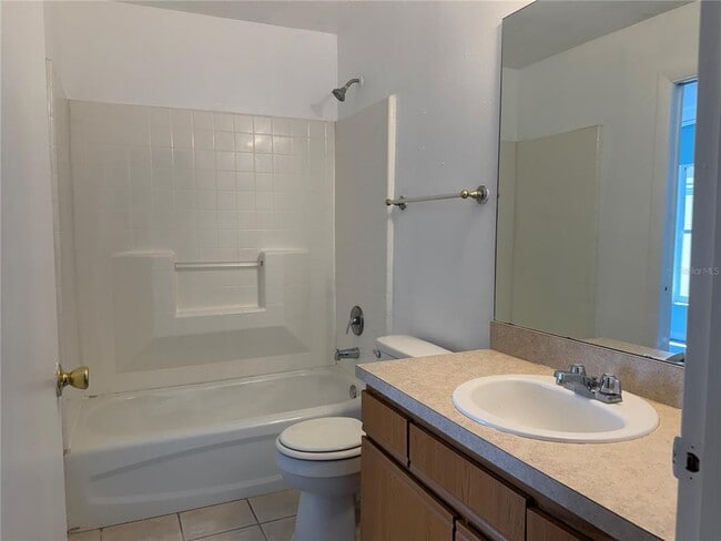 Building Photo - 2427 Camden Oaks Pl