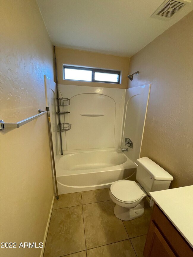 Building Photo - 25088 W Dove Cir