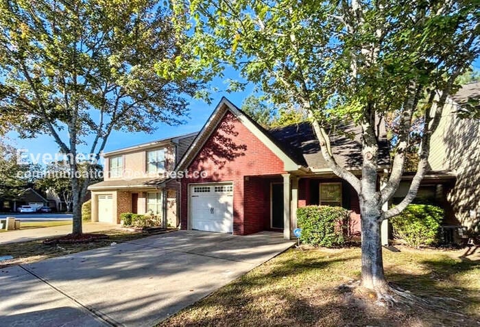 Primary Photo - 3039 Broadleaf Trail Rd