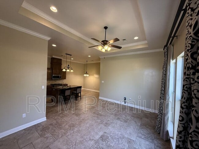 Building Photo - 17734 Spring Creek Dr