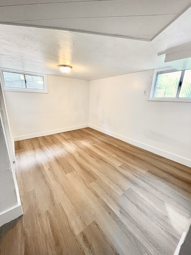 Building Photo - 2873 Adams Ave