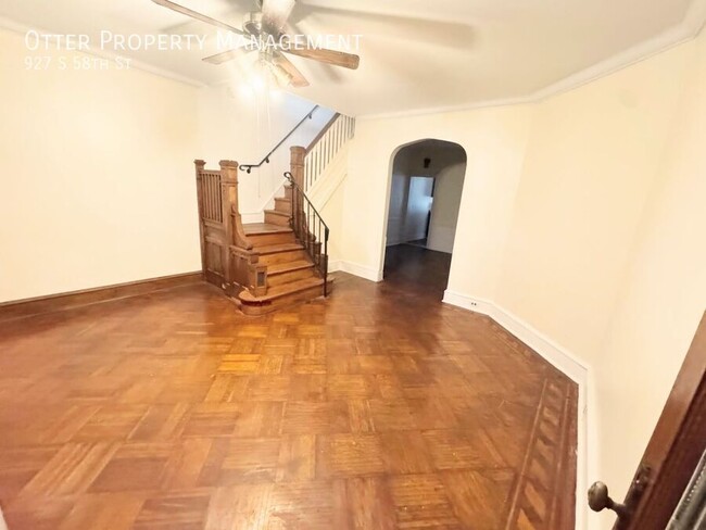 Building Photo - 3BR/1BA West Philly Home with Spacious Pat...