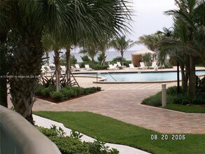 Building Photo - 3801 S Ocean Dr