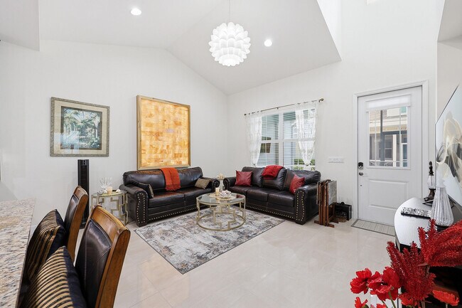 Building Photo - 7204 Cayo Coco Ln