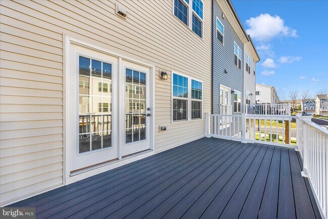 Building Photo - 195 Bel Aire Ln