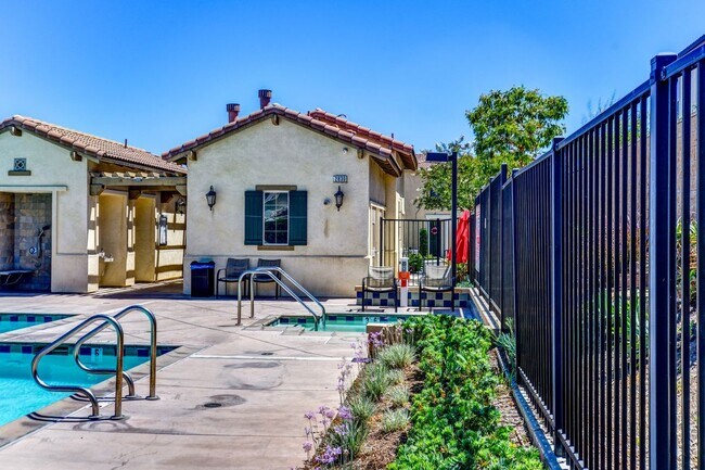 Building Photo - 2878 Menorca Cir