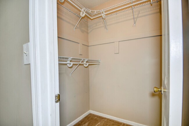 Building Photo - FOR RENT PRINCESS ANNE GARDENS!!