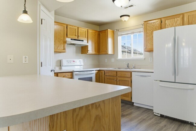 Building Photo - 1813 W 950 S