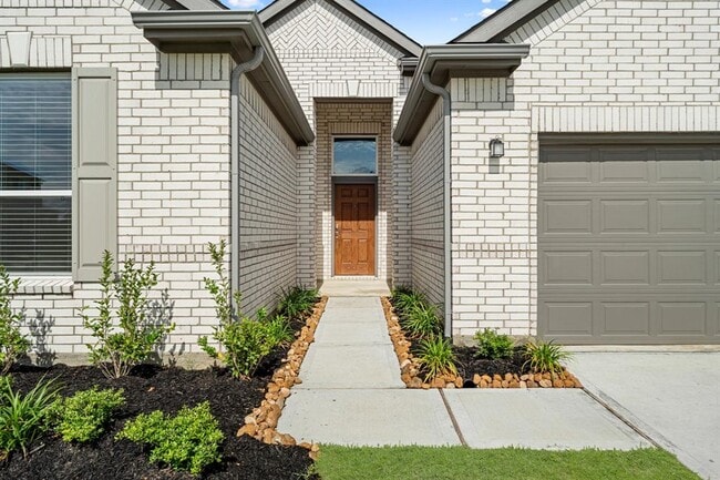 Building Photo - 7611 Royal Oasis Ln