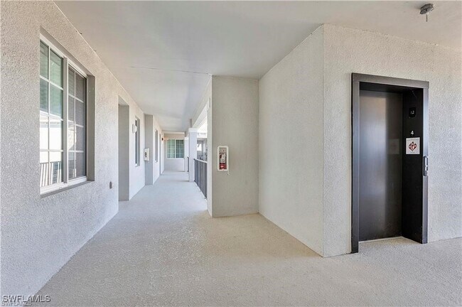 Building Photo - 43010 Greenway Blvd
