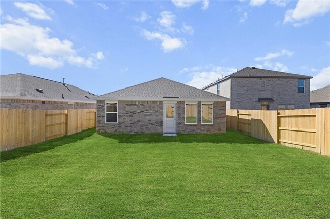 Building Photo - 28714 Bottom Grass Trl