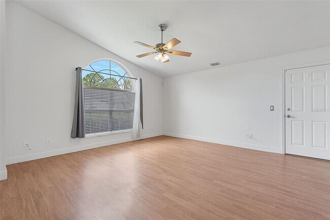 Building Photo - 113 Whippoorwill Dr