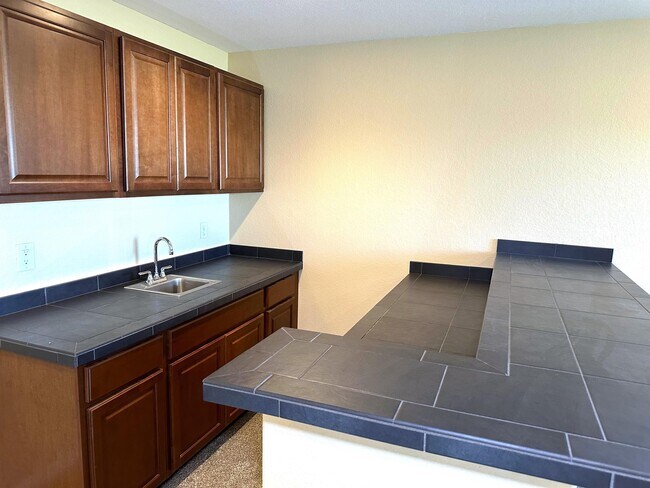 Building Photo - 16740 Firebrick Dr