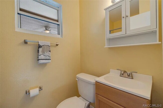 Building Photo - 2701 56th Ln N