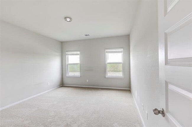 Building Photo - 2721 Winding Creek Rd