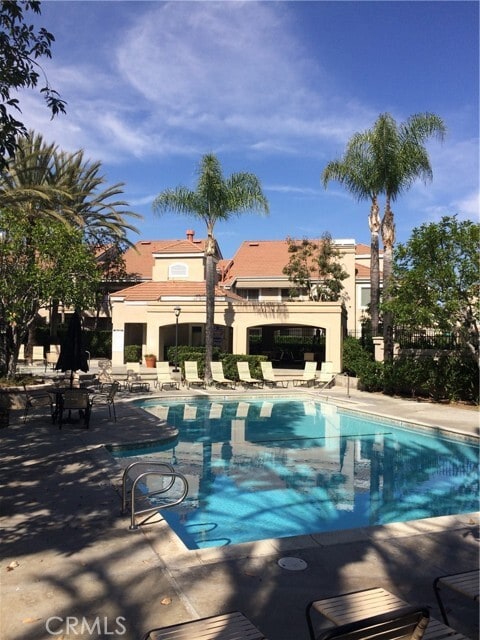 Building Photo - 25171 La Jolla Way