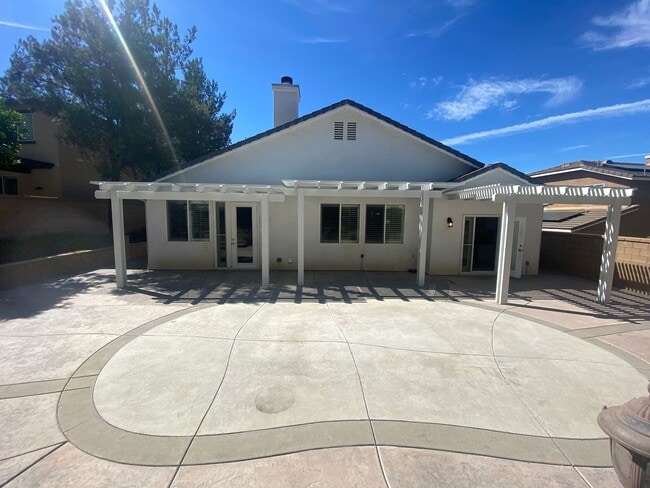 Building Photo - Single Story in Greer Ranch