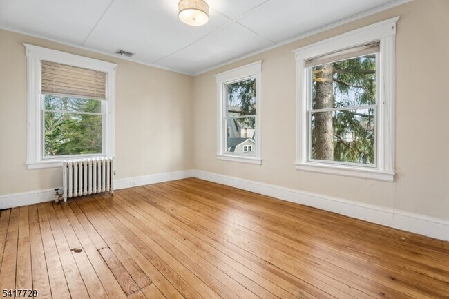 Building Photo - 439 St Marks Ave