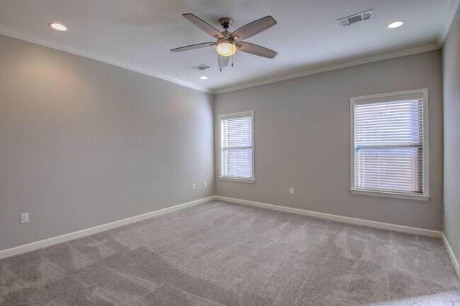 Building Photo - Miller's Glenn Subdivision