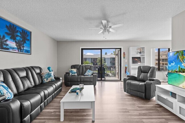 Building Photo - 386 Moorings Cove Dr