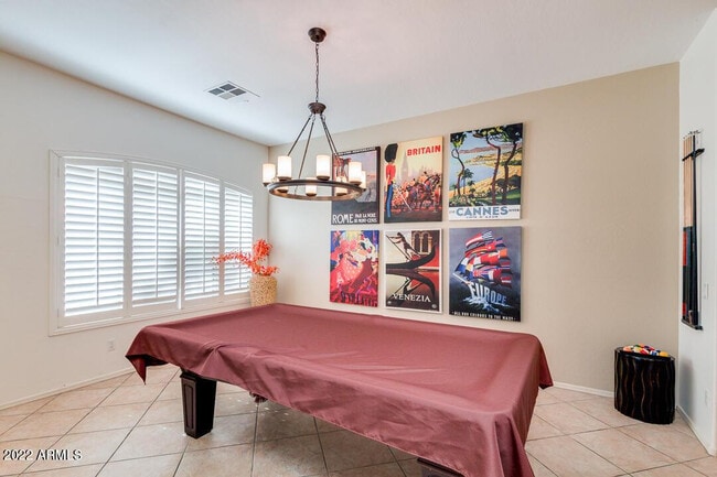 Building Photo - 2037 W Periwinkle Way