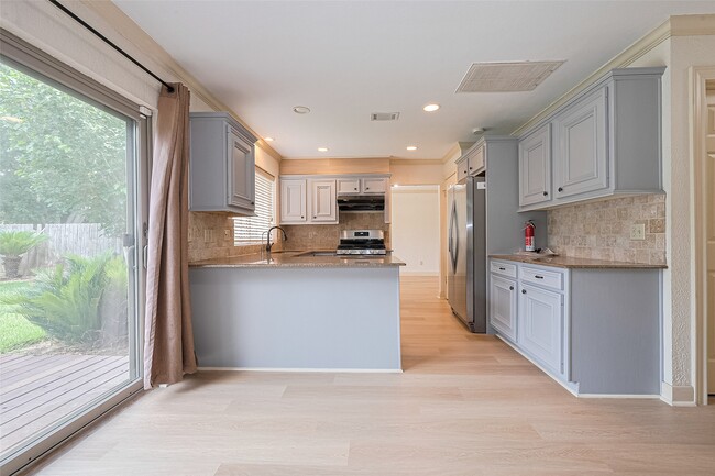 Building Photo - 3614 Bee Bayou Ln