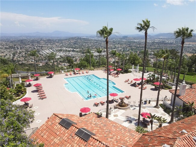 Building Photo - 2329 Canyon View Glen