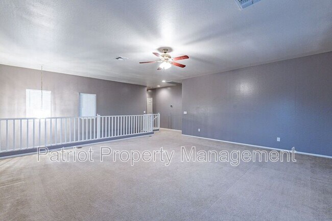 Building Photo - 42509 N 45th Dr