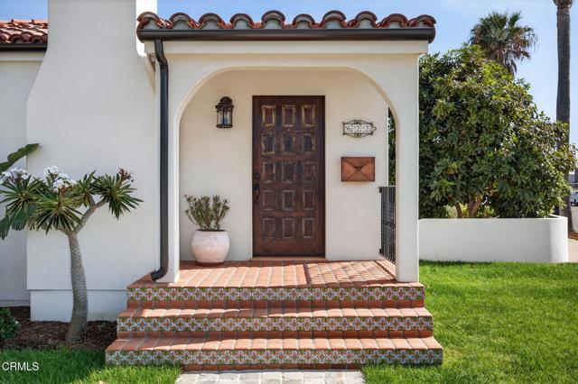 Building Photo - 622 S Evergreen Dr