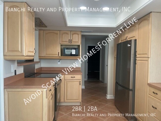 Building Photo - 2396 OrangePointe Ave