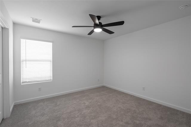 Building Photo - 2234 Maple Ridge Dr
