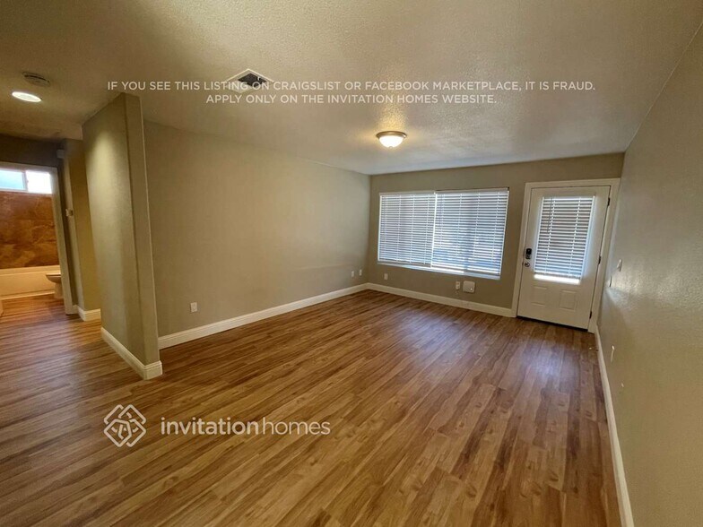 Building Photo - 3108 Chettenham Dr